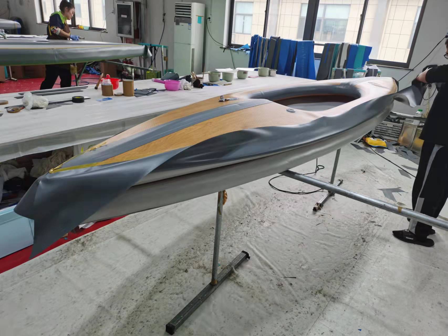 2人乗りドロップステッチ式インフレータブルフィッシングカヤッ - Fishing Kayak Sit In のレビューと価格